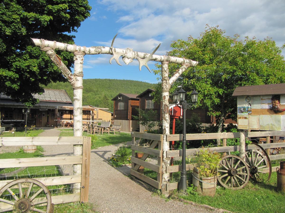 Sun Dance Ranch Bed and Breakfast Ekshärad Exterior foto