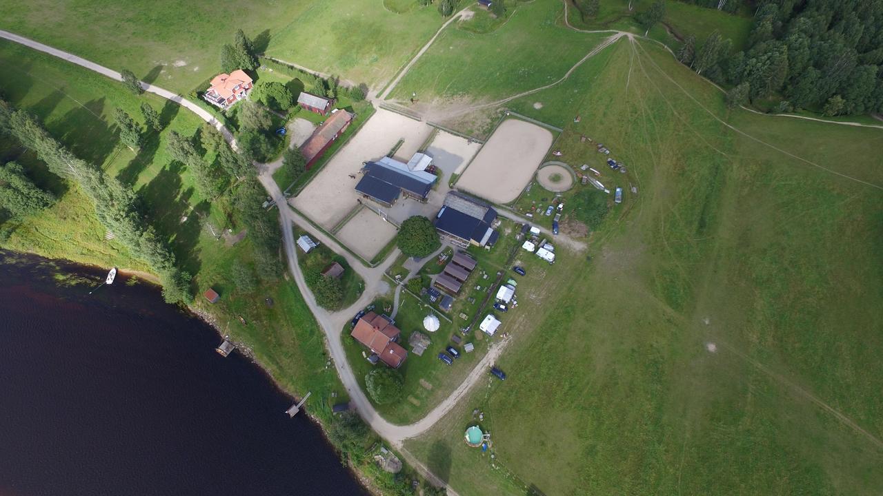 Sun Dance Ranch Bed and Breakfast Ekshärad Exterior foto